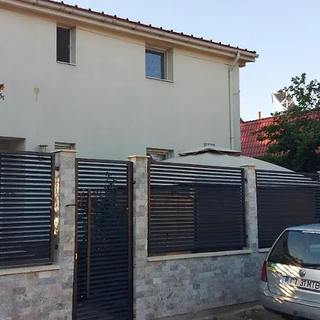 Casa Adriana Pensión